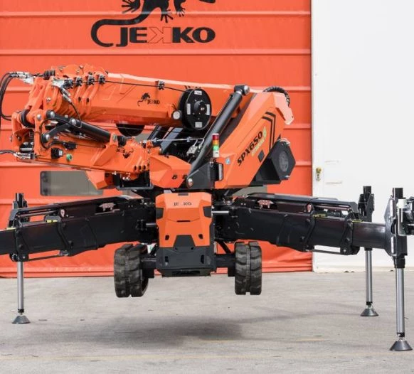 رافعة عنكبوت Jekko SPX 650 - 5,000 كجم ميني كرين مدمج في السعودية