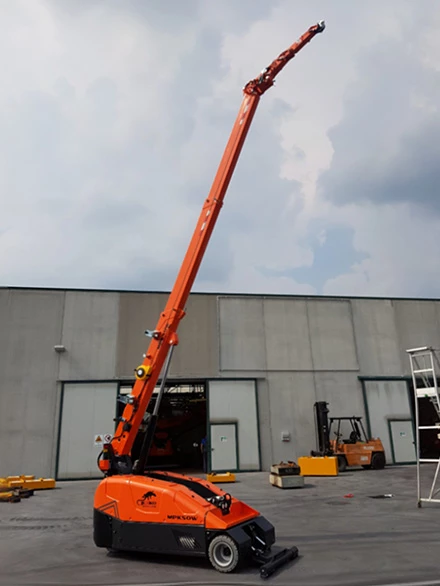 MPK 50 minipicker crane - 5,000 kg max load, 9.2m height, Saudi Arabia
