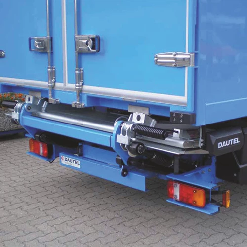 Dautel DF-1500L hydraulic tail lifter - 1,500kg fold platform, Saudi Arabia